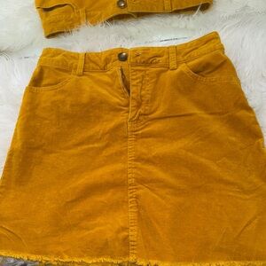 Forever 21 Yellow A-line Mini Skirt Casual